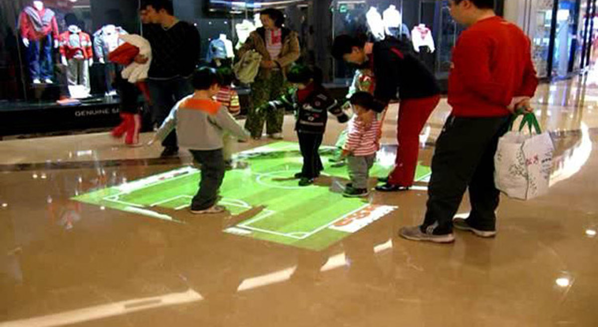 叶城科普教育互动足球投影