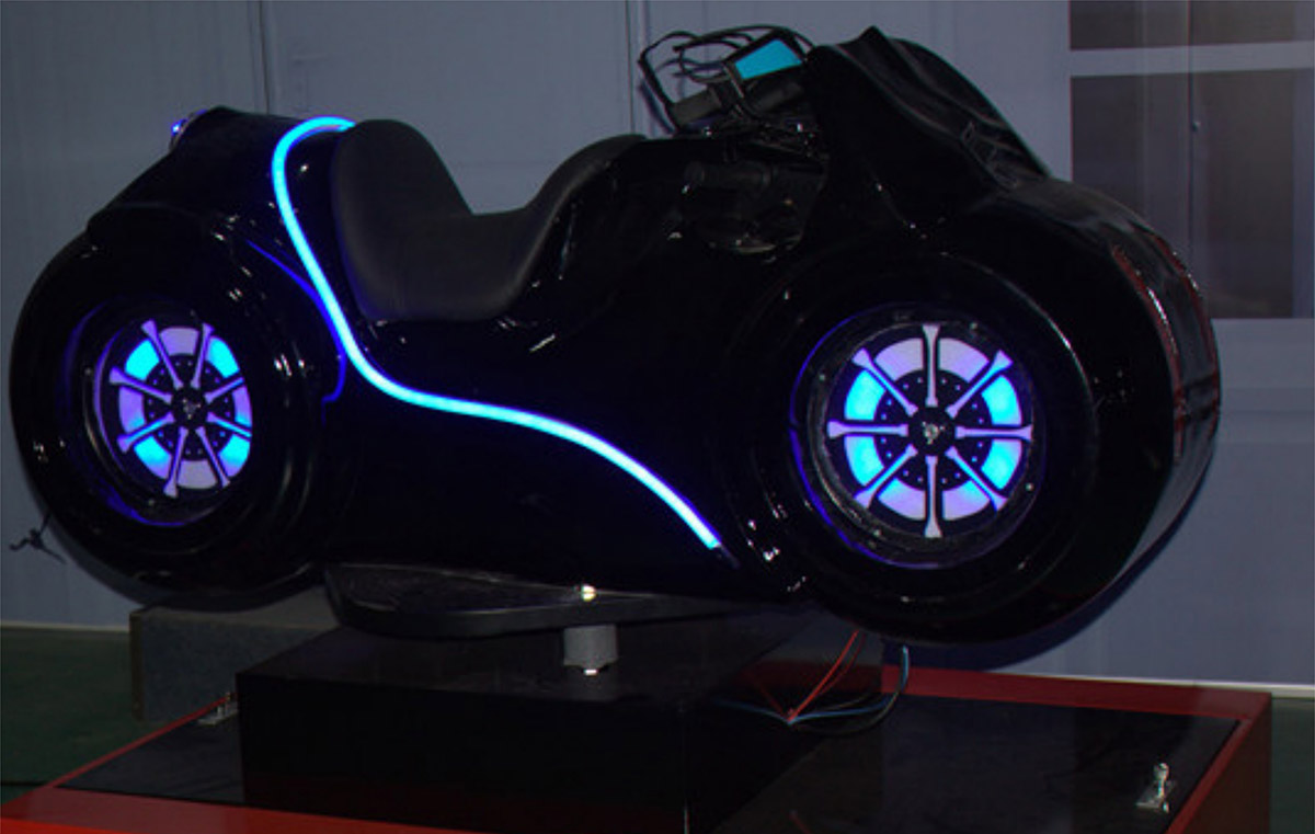 治多科普教育VR摩托车
